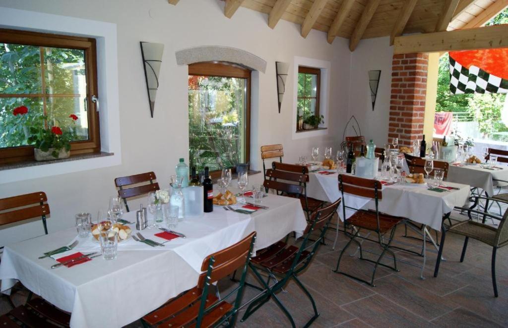 Gasthof Zur Post Soding Exteriör bild
